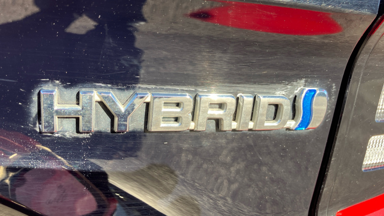 Toyota Yaris 1.5 Hybrid Design 5dr CVT Hybrid Hatchback